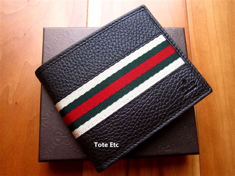 designer mens wallets gucci|gucci men's wallet clearance.